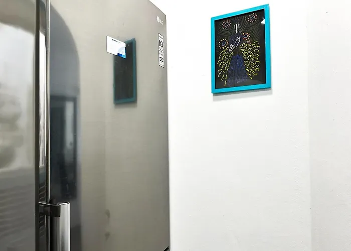 Spacious Art With Large Terrace, Relaxing Ocean View, Near Beaches