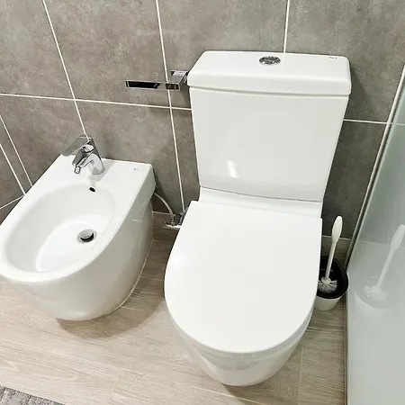 Apartment Spacious Art With Large Terrace, Relaxing Ocean View, Near Beaches