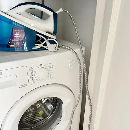 Spacious Art With Large Terrace, Relaxing Ocean View, Near Beaches