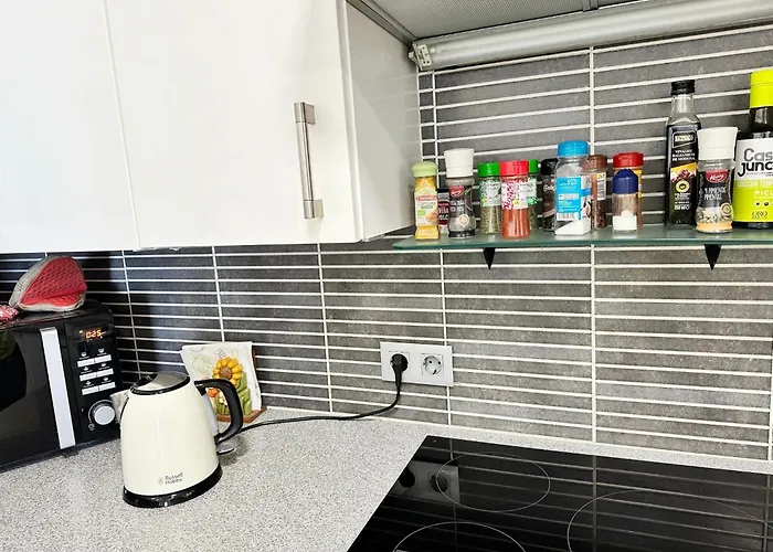 Апартаменти Spacious Art With Large Terrace, Relaxing Ocean View, Near Beaches *