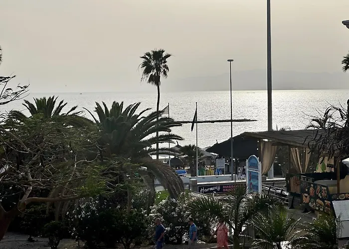 Appartement Spacious Art With Large Terrace, Relaxing Ocean View, Near Beaches