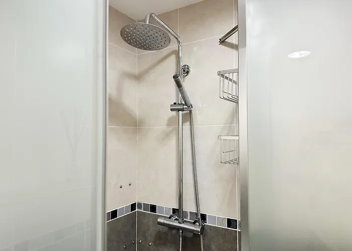 アパート Spacious Art With Large Terrace, Relaxing Ocean View, Near Beaches *